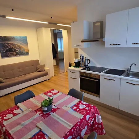 Residenza Tomba 20